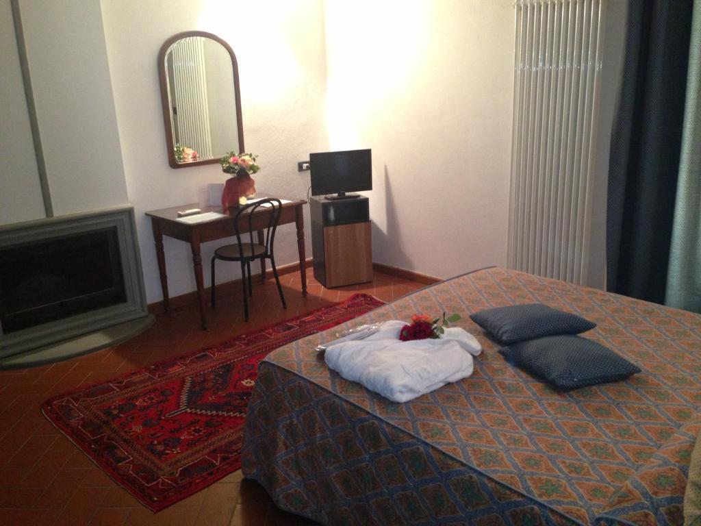 Bagno Santo Residence Saturnia Phòng bức ảnh